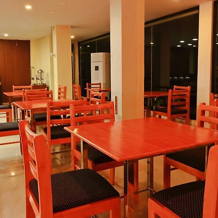 The Kings Hotel Port Blair Buitenkant foto