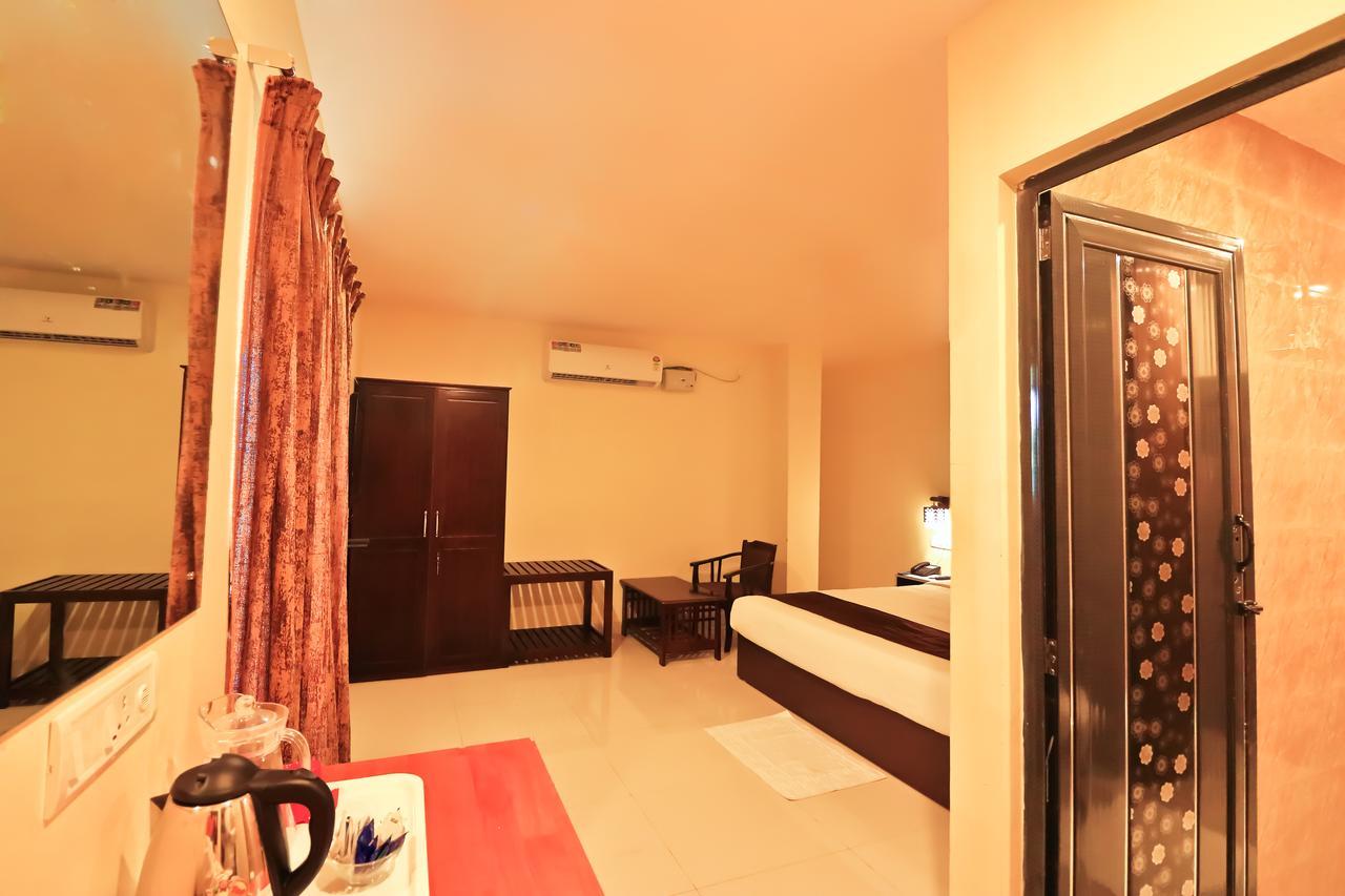 The Kings Hotel Port Blair Buitenkant foto